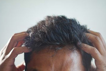 Enhance hair texture